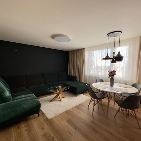 Apartman Olivia Apartment Samorin Exterior photo